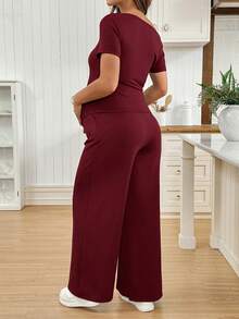SHEIN 孕婦不對稱下擺不對稱單肩上衣與可調節腰圍長褲 2 件套 - 酒紅色 - 查看 2