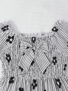 SHEIN 少女條紋花卉印花蝴蝶結裝飾洋裝 - 黑與白 - 查看 4