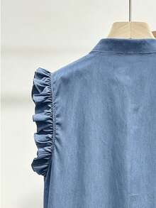 SHEIN Franclia 法式復古襯衫，光滑面料，夏季涼爽，荷葉邊立領與門襟設計展現復古風，適合夏季、春季、復活節、節慶活動、派對場合、海灘婚禮、畢業典禮、戶外活動、生日慶祝、優雅度假、休閒穿搭、奢華風 - 藍色 - 查看 4