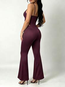 Eryvara Jumpsuit Wanita Seksi Kasual dengan Detail Jala Berongga dan Patchwork, Tali Bahu Tipis, dan Potongan Kaki Mengembang. - Burgundy - View 2