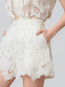 PRISCILA ESCOTO PRISCILA ESCOTO 女款奢華復古刺繡蕾絲襯衫與短褲套裝 優雅夏季 - 杏色 - 查看 4