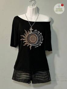 SHEIN EZwear 休閒極簡風人造金箔太陽神圖案落肩寬鬆女款T恤，復古懷舊風，休閒度假風，性感風，可愛Y2K Coconutgirl 波希米亞度假春假早午餐女孩旅行寶藍色霓虹海灘氛圍波希米亞嬉皮風音樂節，適合夏季 - 黑色 - 查看 1