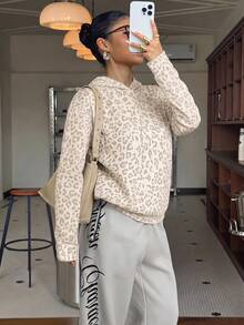 Muchica Lässiger minimalistischer College-Stil Vintage hellfarbiger Leopardenmuster Sweatshirt - Verschiedenfarbig - Übersicht 5