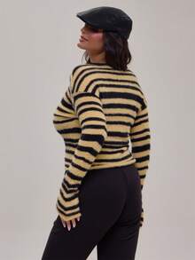 MUSERA Plus Size Yellow Contrast Knit Button Down Cardigan Winter Fall Going Out Womens Outfit - Multicolor - View 4