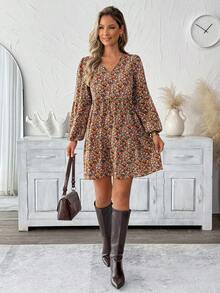 SHEIN LUNE Plus Size Vacation Fashion Floral Print Long Sleeve V-Neck Dress Vacation Black Autumn Traditional Elegant Boho 1960s Vacation Brunch Office - Multicolor - View 5
