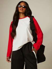MISSGUIDED Colour Block Raglan Long Sleeve Crew Neck T-Shirt With Contrast Sleeves Casual Everyday Top - Multicolor - View 6