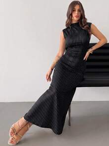 Firerie 情人節新款極簡優雅浪漫約會日常通勤白色小立領無袖抓皺腰褶皺A字長洋裝 - 黑色 - 查看 5