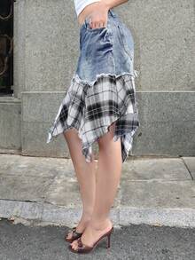 Grunge Punk ROMWE X Isabelle Nguyen 春夏休閒浪漫龐克學院風 牛仔拼接格紋不對稱下擺女款牛仔迷你裙 - 藍色 - 查看 5