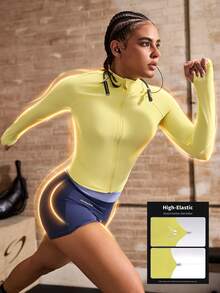 Powerista Jaqueta Esportiva Amarela Slim Fit com Gola Alta, Manga Longa e Abertura para o Polegar - Amarelo - Visão 4