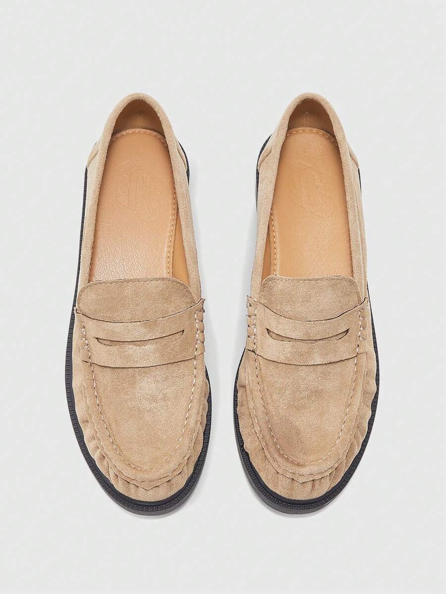 CUCCOO BIZCHIC Women's Flat Shoes Spring Design Casual Commute Flat Sports Casual Shoes - Apricot. - View 1