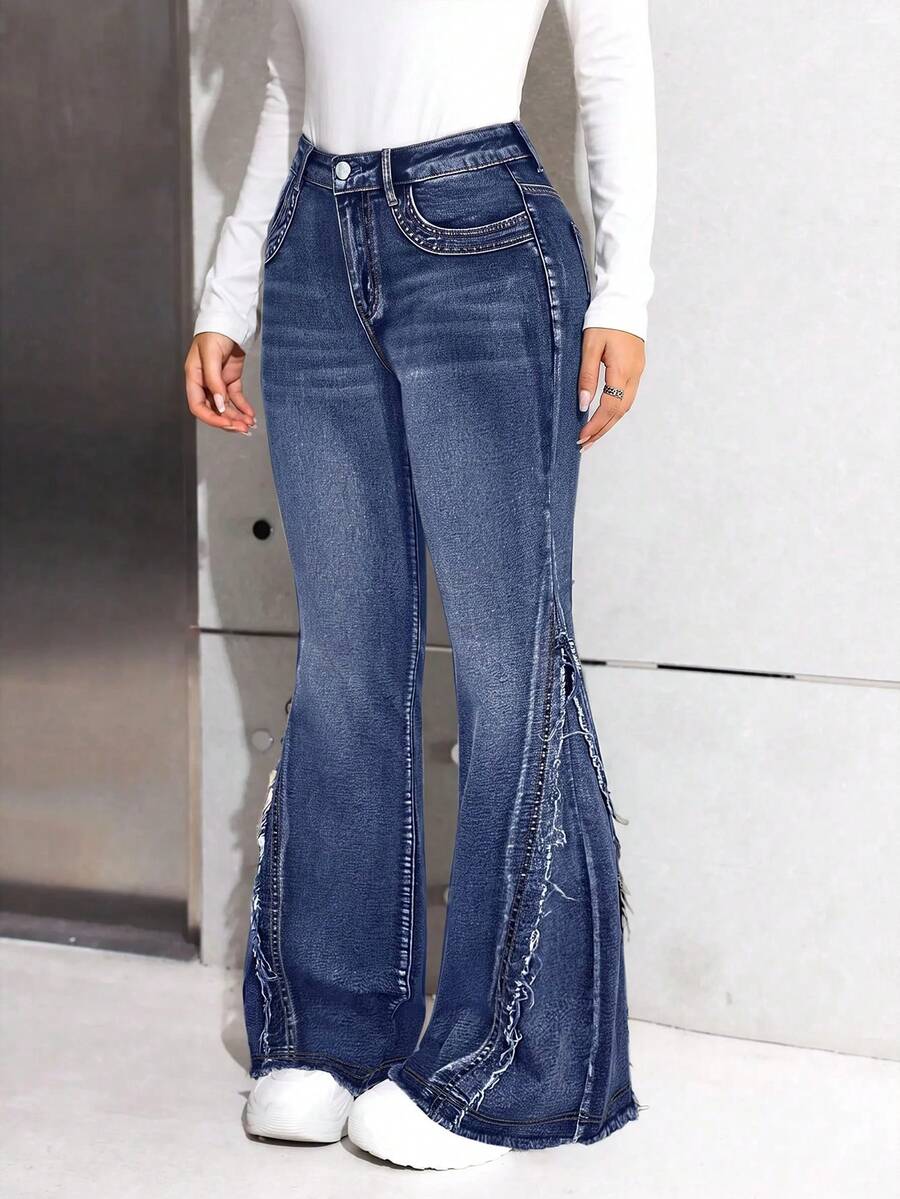 SHEIN Jeans de campana con borde deshilachado, estilo de moda casual y urbano para adolescentes, adecuados para el uso diario - Azul lavado oscuro - Ver 1