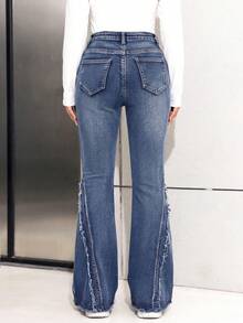 SHEIN Jeans de campana con borde deshilachado, estilo de moda casual y urbano para adolescentes, adecuados para el uso diario - Azul lavado oscuro - Ver 2