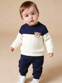 SHEIN Playful Pals 柔軟刷毛布料熊刺繡圖案拼色男嬰休閒套裝 秋季 - 藏蓝色 - 查看 10