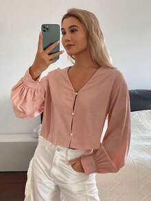 DAZY Blus Wanita Warna Polos Model Pas Badan, Kerah V Pendek, Kancing Mutiara, Lengan Panjang, Kasual, Elegan untuk Liburan Musim Semi dan Gugur - Berwarna merah muda - View 3