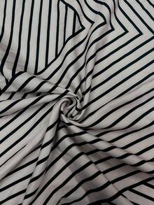 SHEIN LUNE CURVE 女款時尚直條紋圖案上衣與寬腿短褲兩件套 - 卡其色 - 查看 7