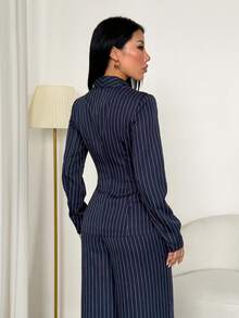 SHEIN PETITE Blazer Bergaris Biru Tua yang Bergaya dan Kasual untuk Wanita Bertubuh Mungil - Sempurna untuk Perjalanan Sehari-hari. - Navy Blue - View 2