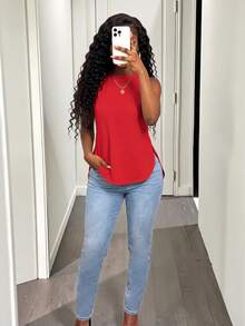 BamGleam 1pc Women's Solid Color Round Neck Side Slit Hem Casual Tank Top,Work Outfits For Women ,Work Tops For Women,Red Top - Red - View 5