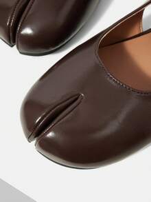Mnmlis Women's Elastic Strap Slingback Split Toe Tabi Flat Elegant Brown Daily Casual Ballet Flats - dark brown - View 4