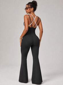 SHEIN Sports Women's Athletic Bodysuit Featuring An Open Back And Minimalist, Contrasting-Color Crisscross Straps - Black and White - View 5