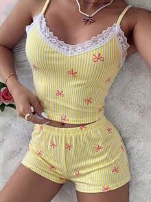 SHEIN 女款蕾絲拼接條紋蝴蝶結印花細肩帶背心短褲睡衣套裝 淺黃色 夏季可愛日系風 - 黃色 - 查看 1