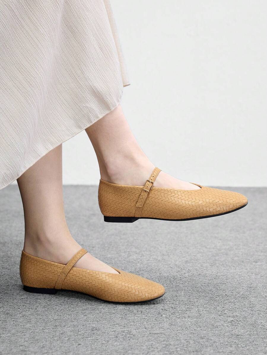CUCCOO BIZCHIC Fashionable, Comfortable And Versatile Casual Flat Shoes, Suitable For Walking, Travel And Vacation For Christmas Valentine's Day Spring Shoes - Oatmeal Apricot - View 1