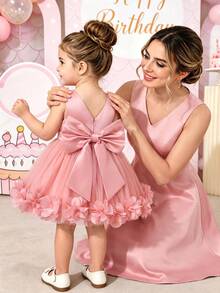 SHEIN Glamorique Kids 女嬰公主禮服大蓬裙 派對生日夏季花童裙 灰粉色蓬鬆薄紗婚禮裙 V領露背 大蝴蝶結 優雅款 - 藕粉色 - 查看 1