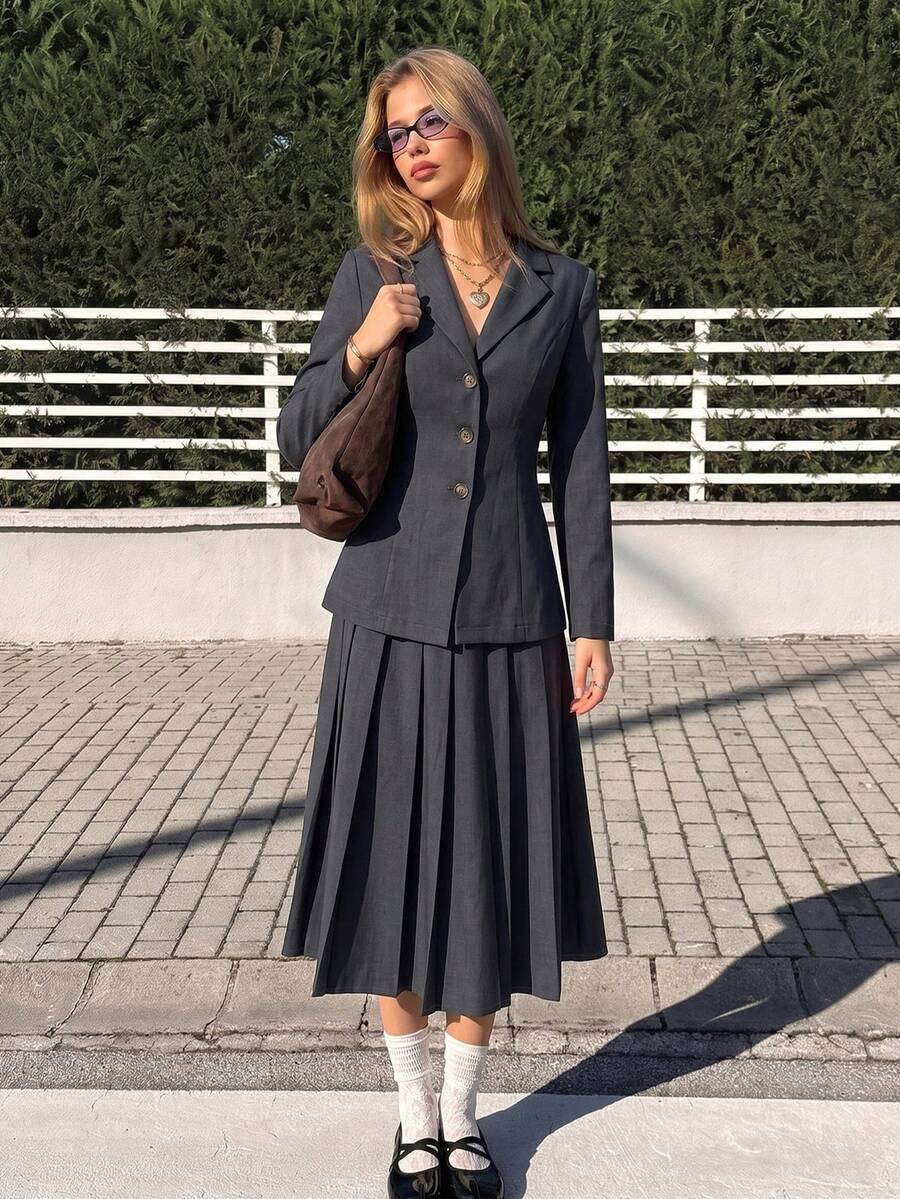 MainGRL Setelan Kerja Wanita Minimalis: Jaket Lengan Panjang Berkancing dan Rok Midi Lipit Warna Polos untuk Kantor - Grey - View 1