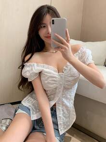 SHEIN X ITS MICH Joudiya 荷叶边泡泡袖纽扣前襟衬衫度假装女装波西米亚风 - 白色 - 查看 3
