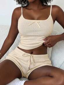 Livesso 女款蝴蝶結裝飾細肩帶上衣與短褲休閒居家服套裝 - 米色 - 查看 3