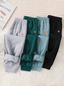 SHEIN 4件套儿童/青少年男童休闲百搭运动裤套装，包含橄榄绿、浅灰色、炭蓝色和黑色，适合通勤、上学、日常休闲穿着、运动以及秋冬季节穿着。 - 彩色 - 查看 2