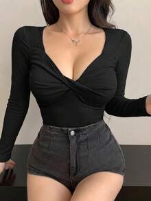 DAZY 女款V領打結短袖修身短版T恤 - 黑色 - 查看 5