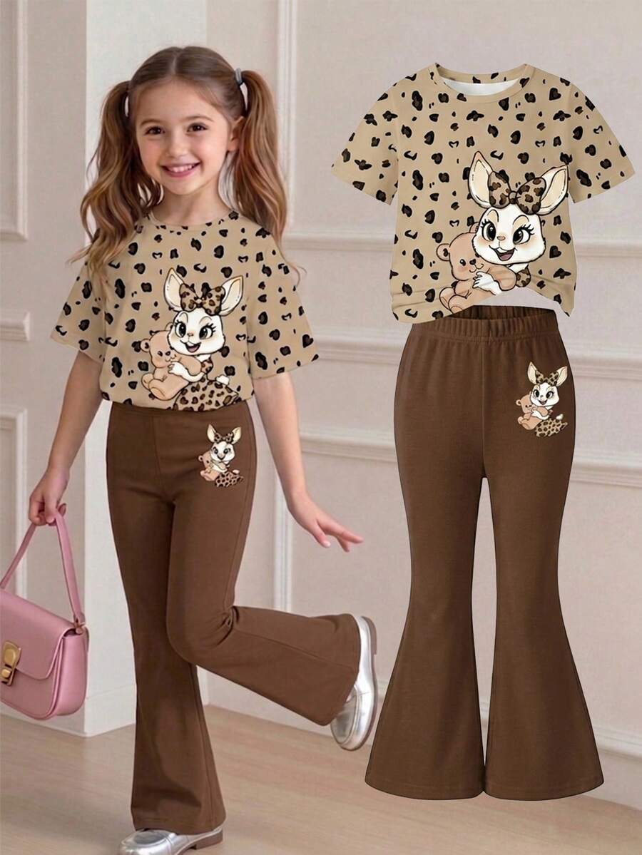 SHEIN Sparklyn 2件組女童新款柔軟布料豹紋卡通圖案圓領短袖T恤與彈性腰棕色喇叭長褲,簡約百搭時尚休閒套裝,適合春、夏、秋季 - 彩色 - 查看 1