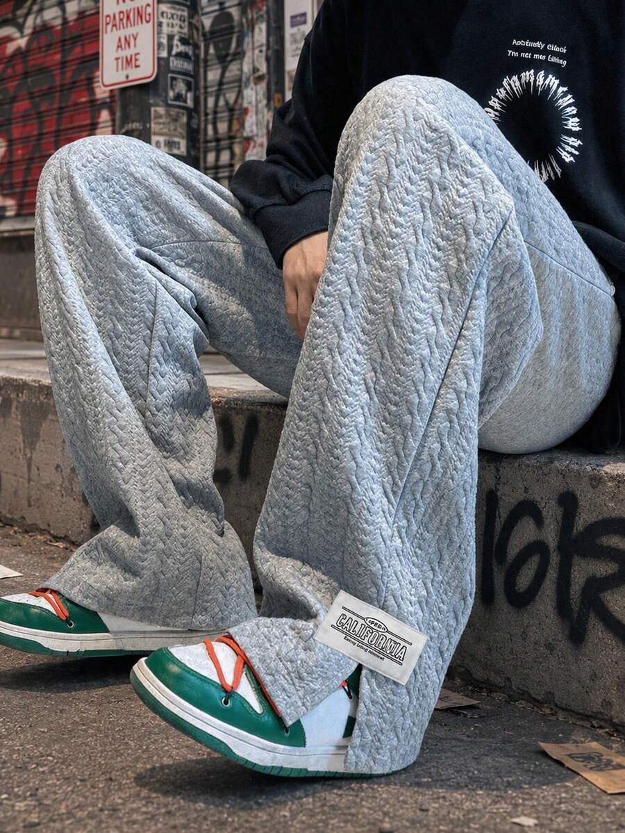 SHEIN 青少年男孩休閒灰色寬鬆版型字母拼接細節斜口袋運動長褲 - 灰色 - 查看 1