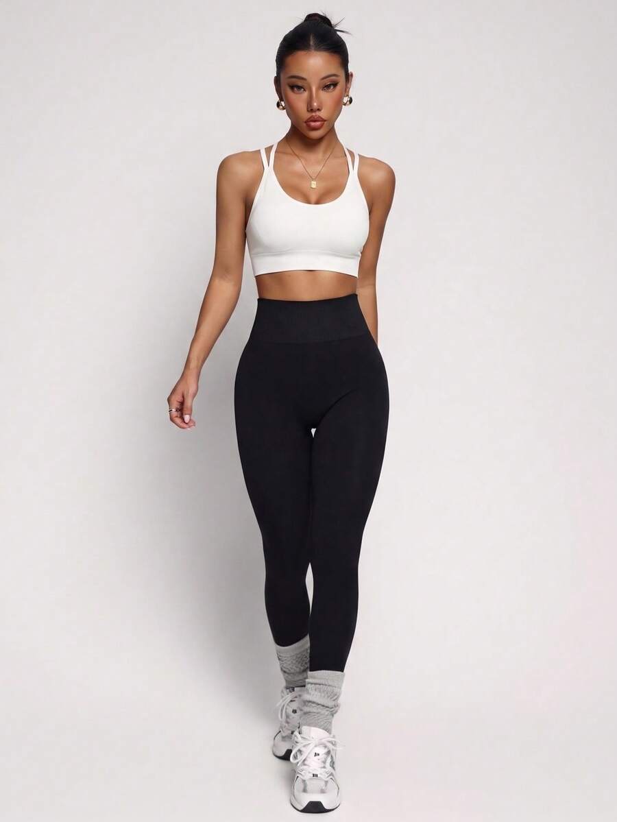 SHEIN Dewbera Women's Fashion Elastic Solid Color Sports Bra And Leggings Workout Set - Multicolor - View 1