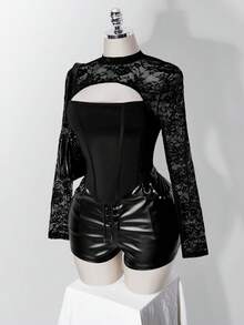 SHEIN ICON 女款大尺碼復古性感千禧風Y2K都市現代前衛大膽時尚個性蕾絲拼接鏤空黑色T恤 - 黑色 - 查看 4