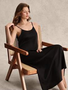 EverLounge 纯色缎面吊带睡衣长裙 Luxeloungewear - 黑色 - 查看 1