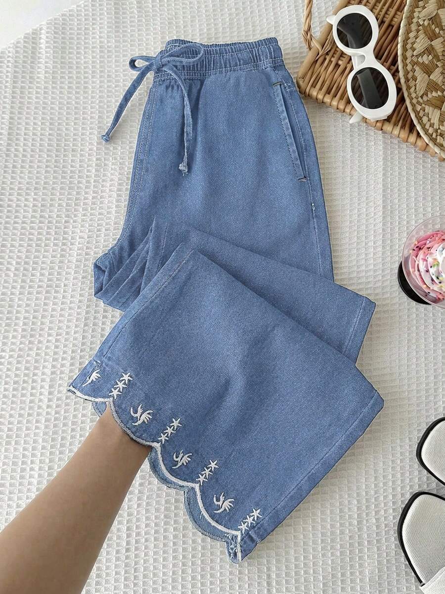 SHEIN Tween Girls' Embroidered Drawstring Waist Curved Hem Pocket Denim Jeans - Light Wash - View 1