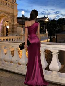 Firerie Elegant Burgundy Metallic Glitter Satin Patchwork Asymmetric Shoulder Buckle Decor Fishtail Dress Fall Wedding - Purple - View 4