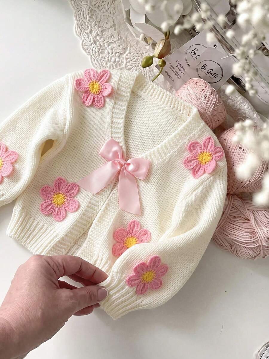 SHEIN Young Girl Knitted V-Neck Floral Pattern Casual Cardigan - White - View 1