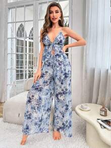 SHEIN طقم بيجامة نسائي مكون من ملابس علوية كاميسول شبكي بطبعة زهور وبنطلون واسع الساق - الأزرق - مشاهدة 6