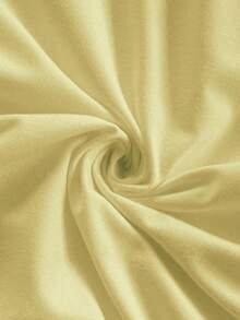 Soleia Pale Yellow Asymmetric Hem Shoulder Off Top, Suitable For Summer Vacation - Yellow - View 5