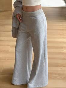 Livesso Celana Sweatpants Kasual Wanita Warna Abu-abu Polos dengan Pinggang Elastis, Potongan Longgar dan Lebar, Desain Garis Tekan, Cocok untuk Musim Gugur. - Grey - View 1