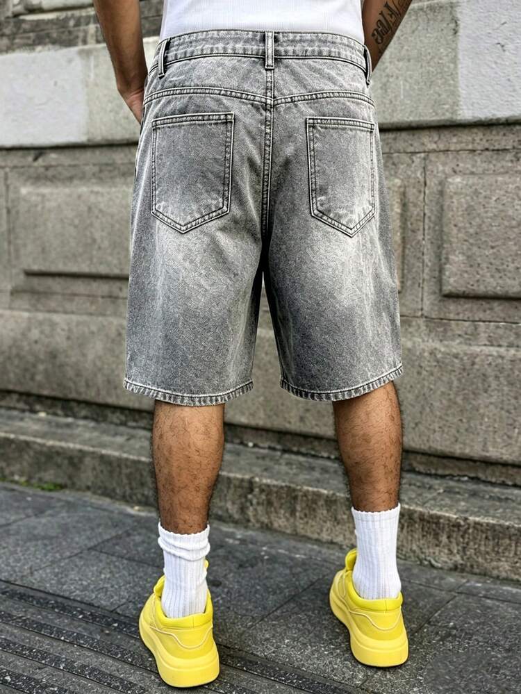 Manfinity EMRG Men's Streetwear Grunge Asymmetrical Patchwork Frayed Hem Grey Washed Denim Bermuda Shorts City Break Vacation Back-To-School - Light Grey - View 2