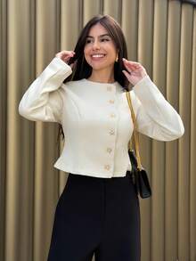Yohana Edit 女士衬衫 斜纹软呢面料 不对称门襟 金属纽扣装饰 长袖衬衫 女士外套 女士西装外套 女士优雅通勤纯色海星纽扣衬衫 女士奶油色上衣 女士优雅上衣 女士奶油色外套 女士星形纽扣上衣 冬季外套 冬季夹克 秋季上衣 女士秋季装 女士冬季装 秋季外出上衣 Y2K复古风女士装 优雅女士衬衫 - 杏色 - 查看 2