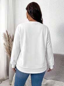 SHEIN LUNE 大尺碼女款純色長袖百搭休閒運動衫 - 白色 - 查看 2