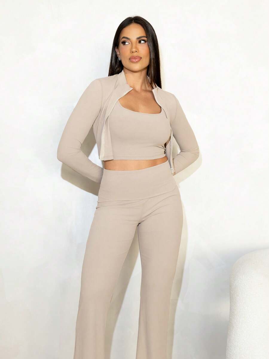 Maju Mazalli Bộ tập yoga 3 món nữ màu kaki, phong cách athleisure mùa hè, quần legging định hình bụng và áo khoác cổ cao có lỗ xỏ ngón cái, ôm sát, đồ thể thao