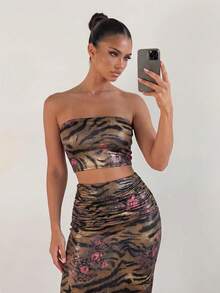 Sirith Women's All-Over Print Bandeau Top And Floral Print Skirt 2 Pieces Set - Multicolor - View 6