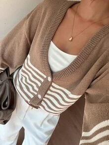 Siren Gaze 女款針織開襟衫 V領 寬鬆版型 前扣式 落肩條紋 短版復古法式風格秋季上衣 - 杏色 - 查看 10