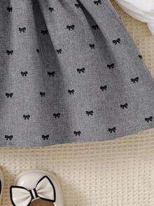 SHEIN Baby Girl Korean Style Sweet All-Over Print Bowknot 3D Decor Bow Collar Puff Long Sleeve Blouse With A-Line Pinafore Dress Suitable For Outings Holida - Grey - View 6