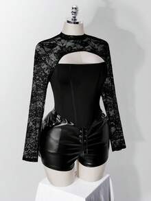 SHEIN ICON 女款大尺碼復古性感千禧風Y2K都市現代前衛大膽時尚個性蕾絲拼接鏤空黑色T恤 - 黑色 - 查看 7